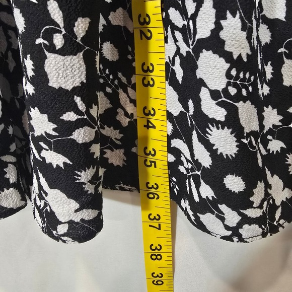 MAX STUDIO Black White Floral Tiered Maxi Skirt Elastic Waist L - Picture 6 of 7